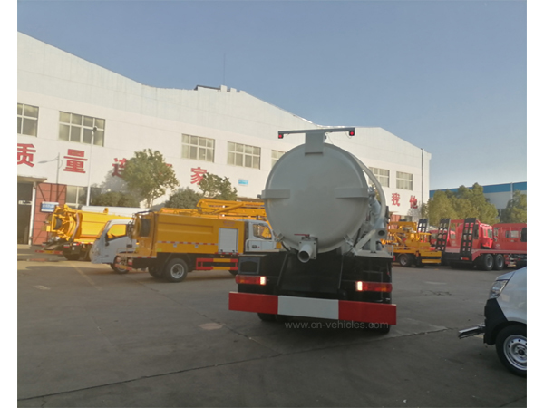 BEIBEN North Benz 8cbm To 12cbm Cubic Meter Vacuum Sewage Suction Truck Septic Tanker Truck Based on Mercedes Benz technology
