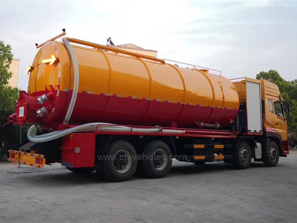 Dongfeng Jetting Sewage Vacuum Suction Truck With 375HP Deputy Diesel Engine 35m3