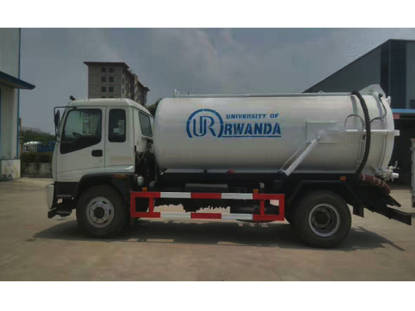 Isuzu FTR 205HP 12000 Liters Vacuum Suction Sewage Fecal Truck