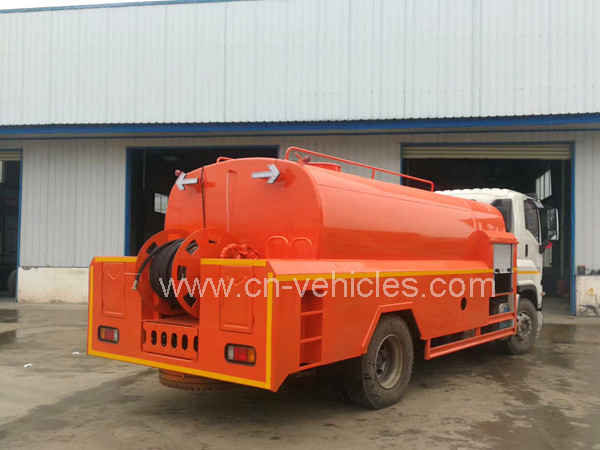 ISUZU  15 Tons Sewer Cleaning Vacuum Truck For City and Factory Usage