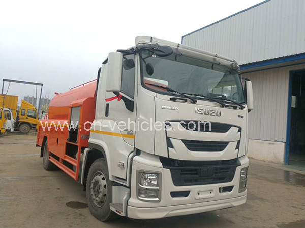 ISUZU  15 Tons Sewer Cleaning Vacuum Truck For City and Factory Usage