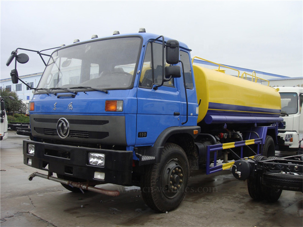 8000l carbon steel tank dongfeng water road sprinkler truck for sale 