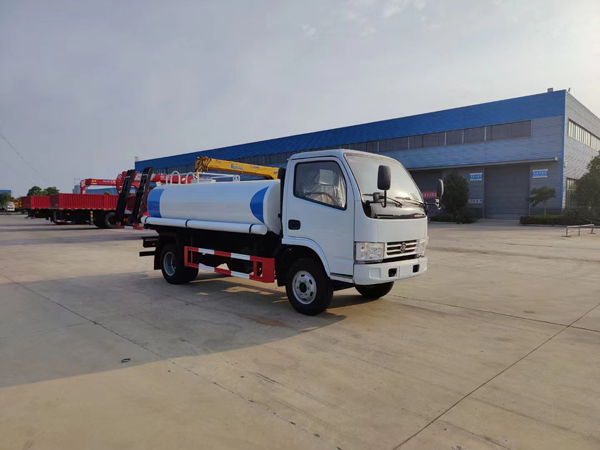 CLW brand 5000liter SS Clean Potable Drink Bulk Water Delivery Truck For Outdoor Occasion