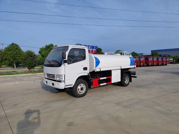 CLW brand 5000liter SS Clean Potable Drink Bulk Water Delivery Truck For Outdoor Occasion
