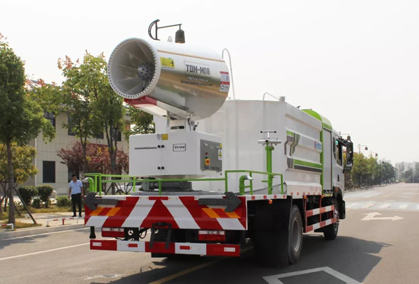 Dongfeng dfac 10000 liters capacity 80m Cannon City Disinfection vehicles with Cummis Engine