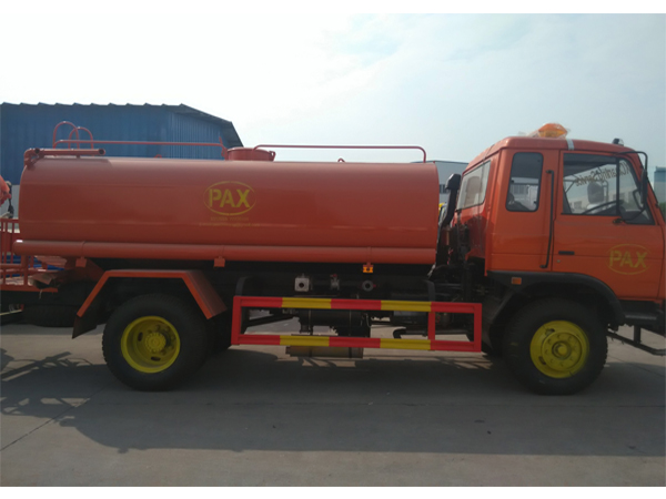 Chengli Speical Automobile 2 unit Dongfeng water Sprinkler truck 10000Liters with Cummins Engine We ship to our customer in PAX cleaning service company in Timor leste