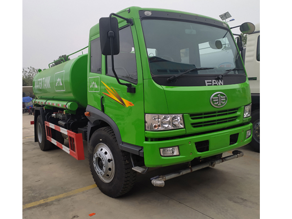 Faw 4*2 2300US Gallon to 5000US Gallon Potable Water Bowser Price