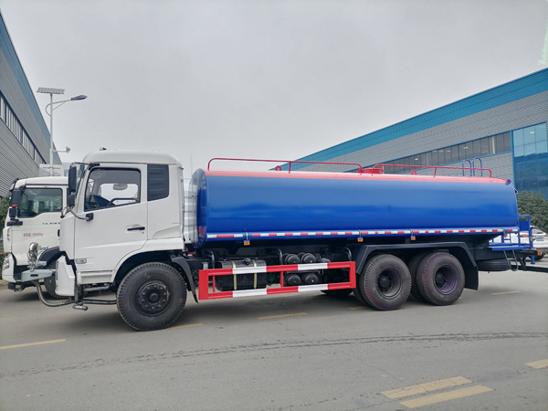 Dongfeng KR 16000liter Water Tanker Sprinkler Truck