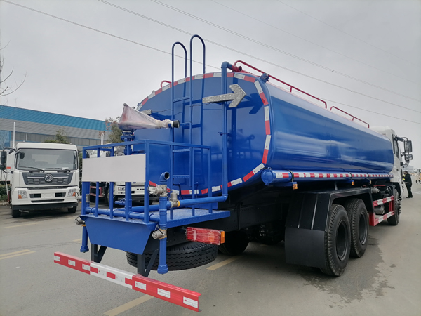 Dongfeng KR 16000liter Water Tanker Sprinkler Truck