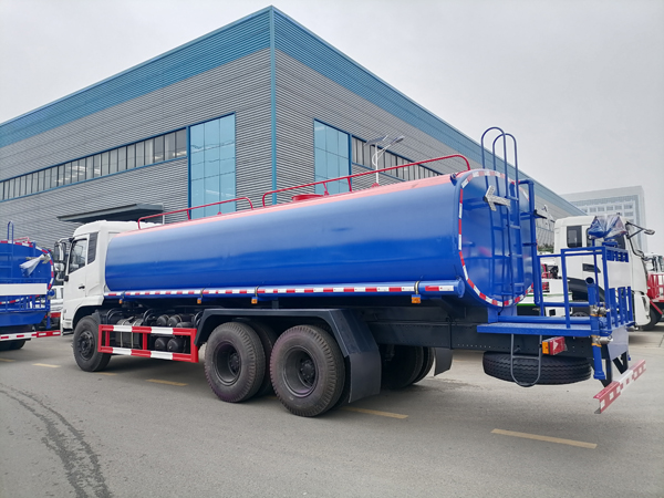 Dongfeng KR 16000liter Water Tanker Sprinkler Truck
