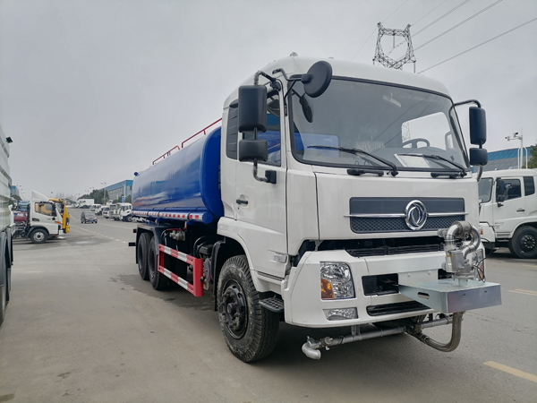 Dongfeng KR 16000liter Water Tanker Sprinkler Truck