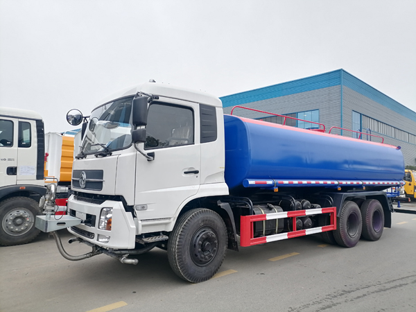 Dongfeng KR 16000liter Water Tanker Sprinkler Truck