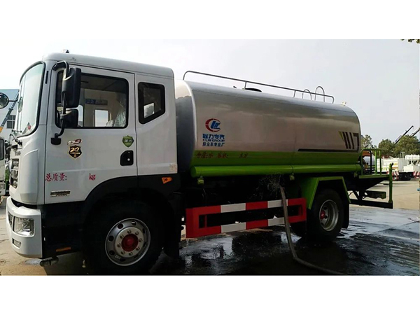 Dongfeng dfac 12000 liters capacity 30m Cannon City Disinfectant Truck with Cummis Engine