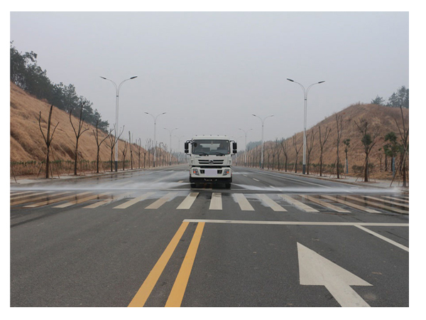 Dongfeng DFAC 20cbm Euro III 371HP Tanker Transport Truck for Sales