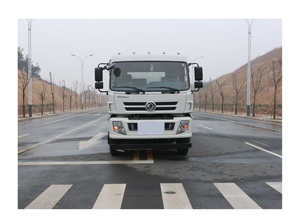 Dongfeng DFAC 20cbm Euro III 371HP Tanker Transport Truck for Sales