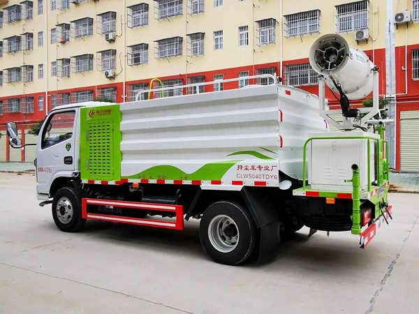 Dongfeng dfac 4500liters capacity 30m Cannon City disinfectants vehicles with Weichai  Engine