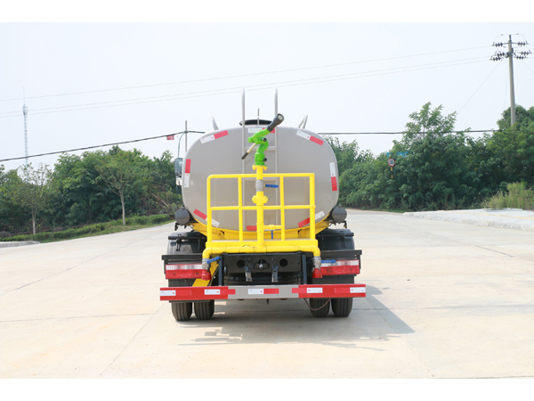 Dongfeng Dollicar 5000liter 1320 Gallons to 3000Gallons Water Spray Tanker Trucks 