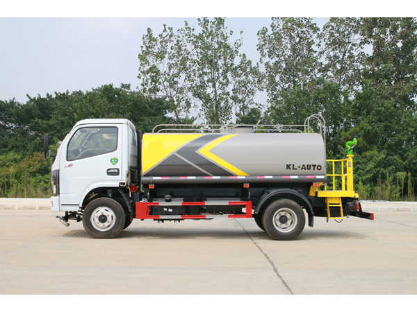 Dongfeng Dollicar 5000liter 1320 Gallons to 3000Gallons Water Spray Tanker Trucks 