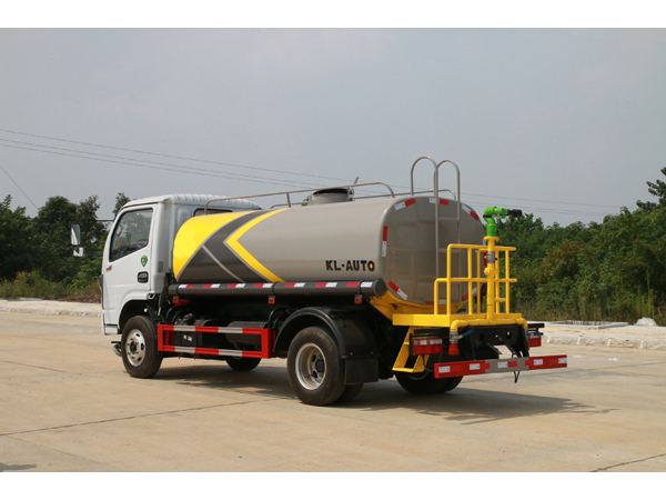 Dongfeng Dollicar 5000liter 1320 Gallons to 3000Gallons Water Spray Tanker Trucks 
