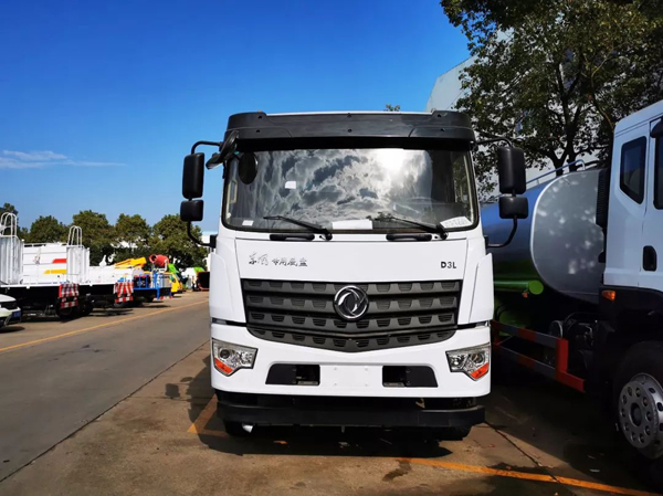 Dongfeng dfac 16000 liters 16cbm capacity 80m Cannon City disfinfecting vehicle with Cummis Engine
