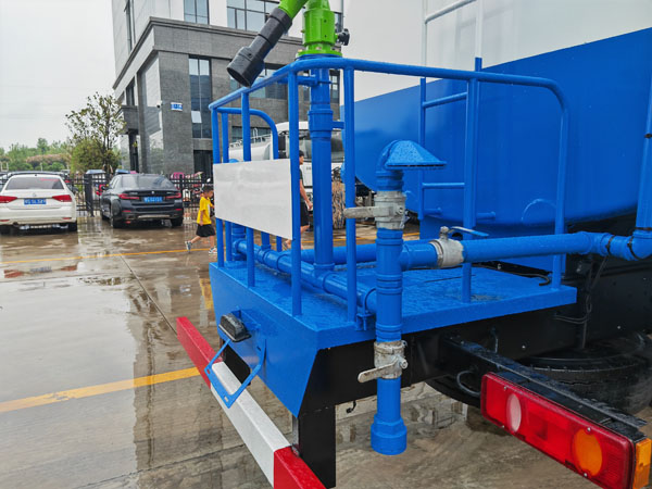 Dongfeng DFAC KR 20CBM 200000Liter Water Tanker Truck For Rasita Mining