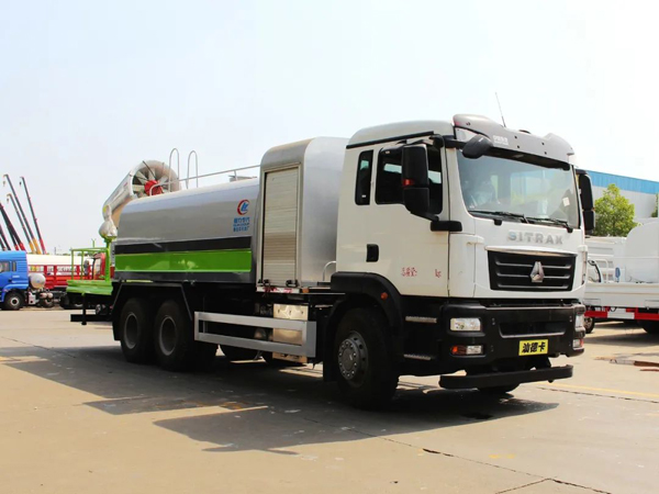 Sinotruck howo 16000 liters 16cbm capacity 100m Cannon City Spray disinfectants truck 