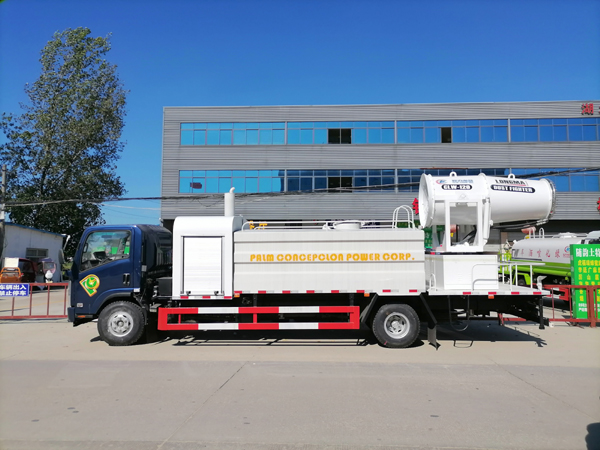 Isuzu Disinfection Truck 60m 80m 100m Disinfectant Pesticide Mist Sprayer Tanker Truck