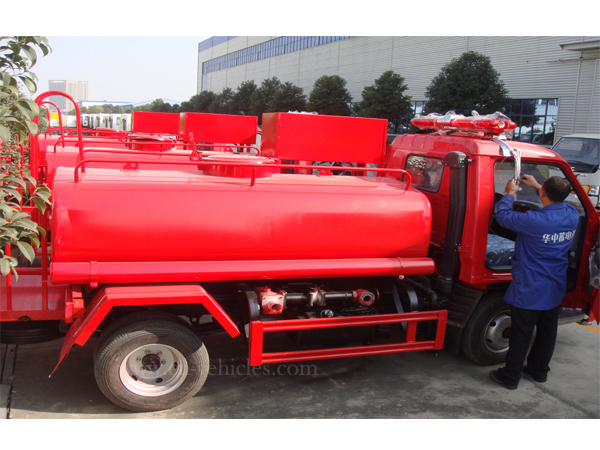 RHD diesel mini 4000liter forland water tank truck 4m3