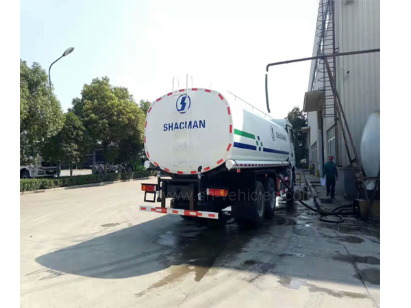 Shacman Shac H3000  25cbm 304-2B Stainless Steel Drink Water Transport Tanker Truck